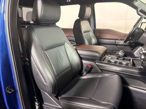 Used 2022 Ford F150 Lariat w/ Equipment Group 502A High AWD/4WD image 14