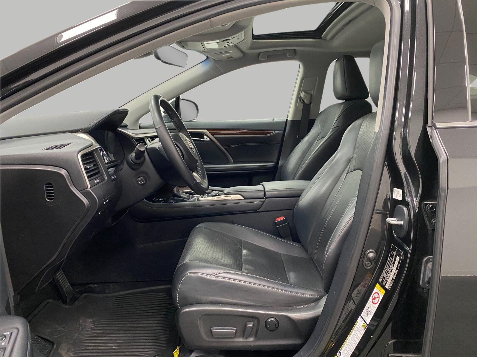 Used 2018 Lexus RX 350 AWD w/ Premium Package image 31