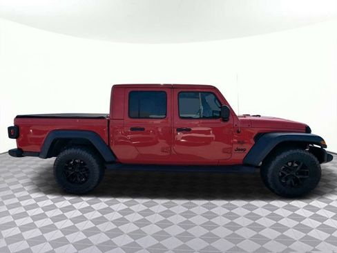 Used 2020 Jeep Gladiator Sport w/ Quick Order Package 24S AWD/4WD image 2