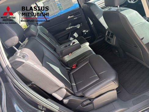 Used 2019 Volkswagen Atlas SEL R-Line AWD/4WD image 49