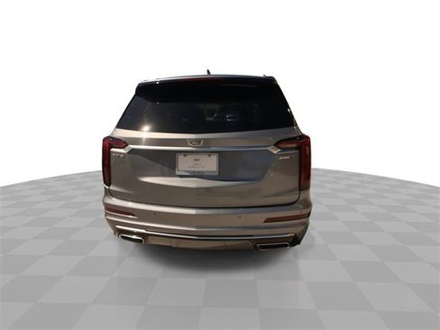 Certified 2023 Cadillac XT6 Luxury image 12