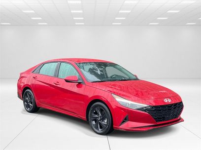 Certified 2022 Hyundai Elantra SEL w/ Convenience Package