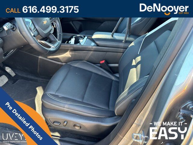 Used 2024 Chevrolet Blazer EV LT AWD/4WD image 3
