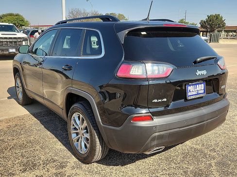 Used 2022 Jeep Cherokee Latitude Lux w/ Sun & Sound Group AWD/4WD image 2