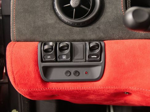 Used 2004 Ferrari 360 Challenge Stradale RWD image 32
