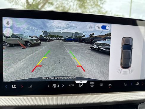 New 2026 Ford Explorer Active image 7