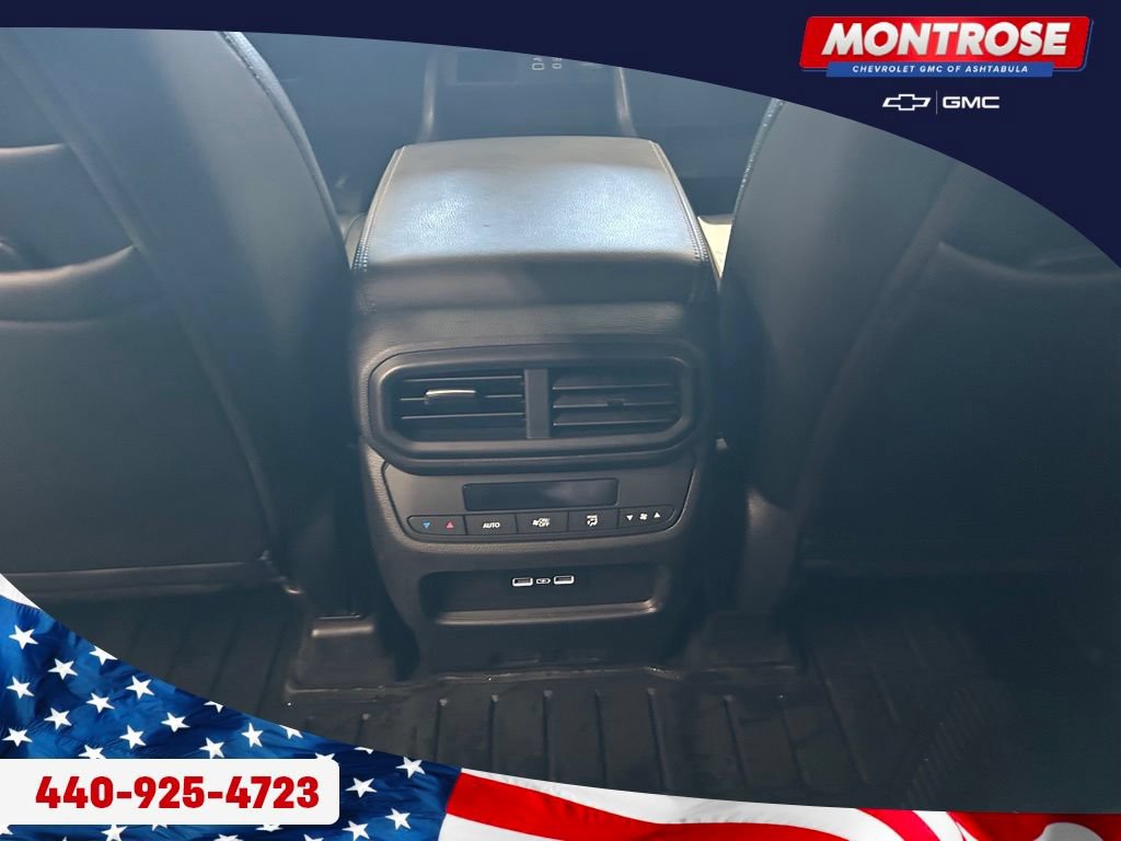 Used 2023 Honda Pilot Touring image 23