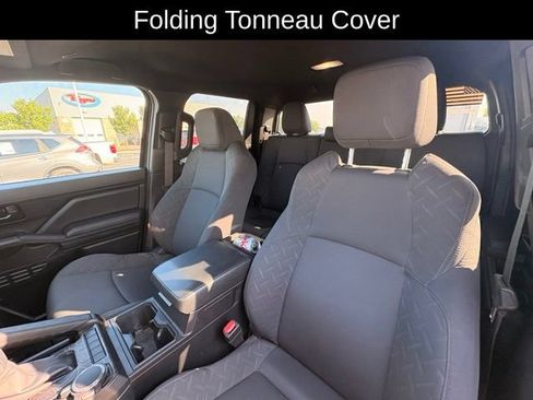Used 2024 Toyota Tacoma SR w/ SR Upgrade Package AWD/4WD image 11