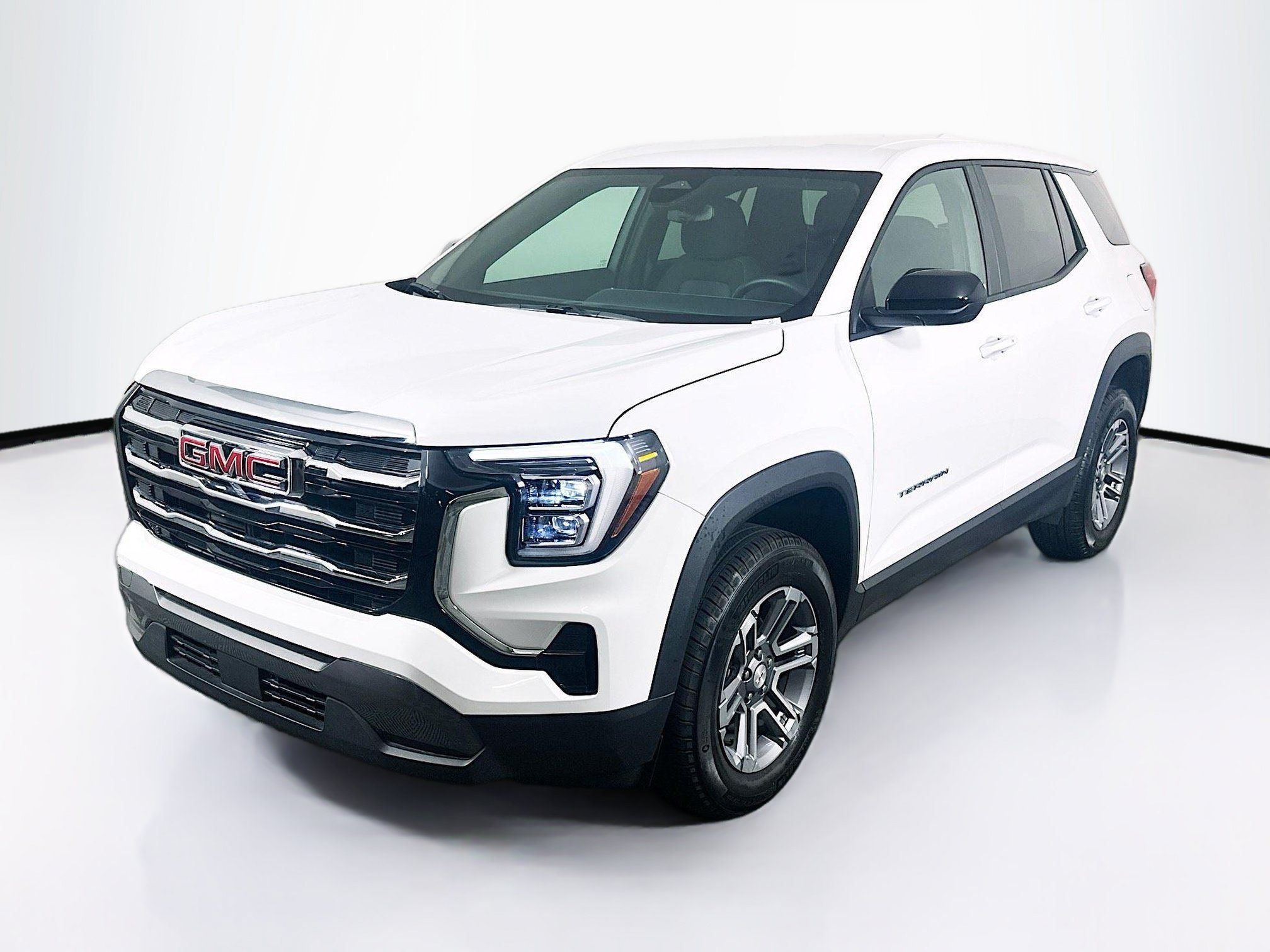 Used 2026 GMC Terrain Elevation FWD image 3