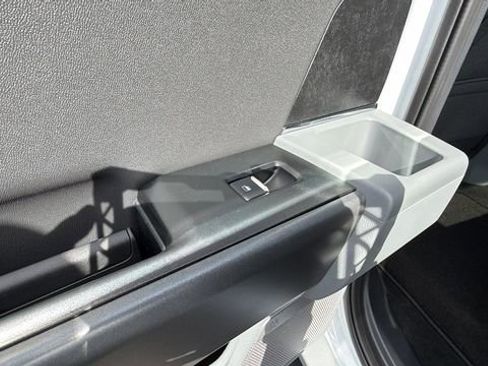 New 2026 Ford F250 XLT w/ XLT Premium Package image 16