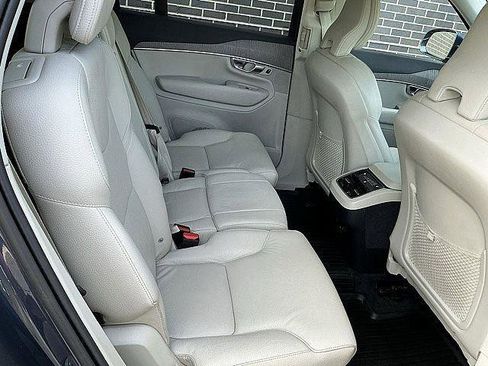 Used 2023 Volvo XC90 B6 Plus w/ Protection Package Premier AWD/4WD image 19