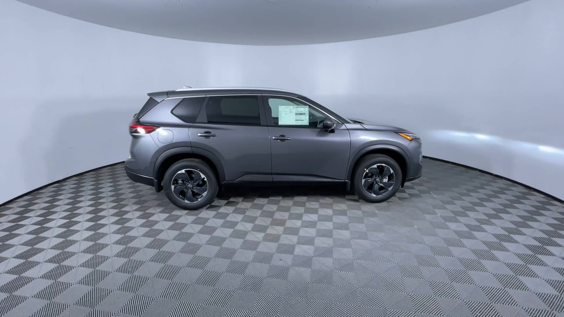 Certified 2024 Nissan Rogue SV w/ SV Premium Package AWD/4WD image 9