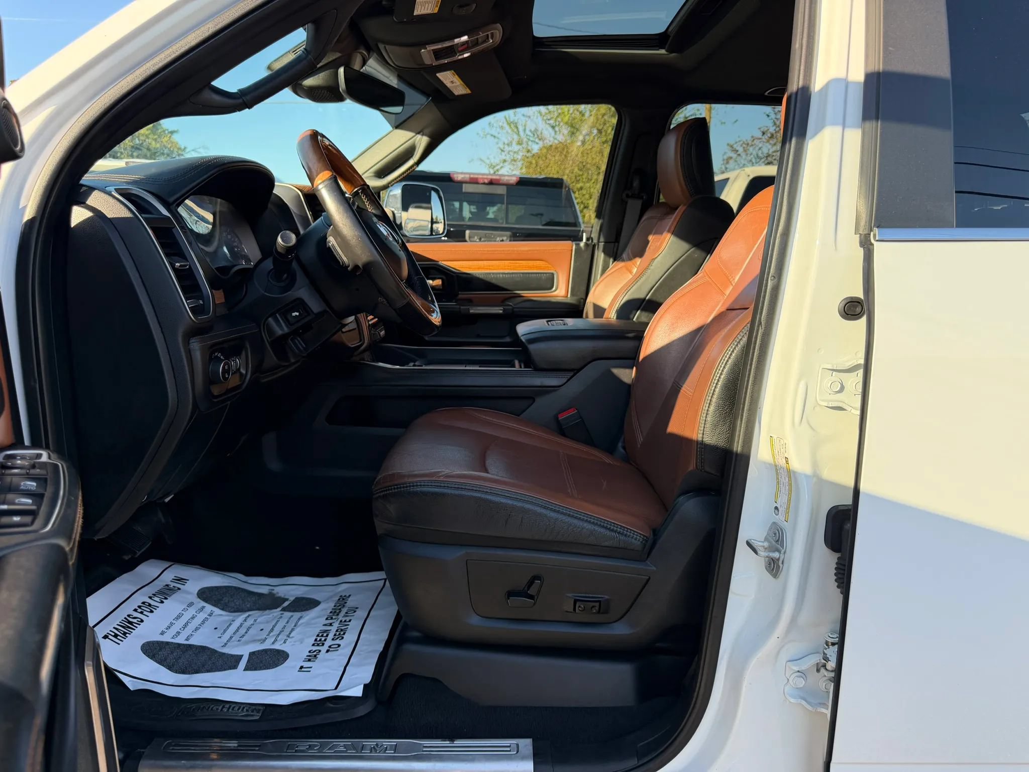 Used 2019 RAM 3500 Limited AWD/4WD image 7