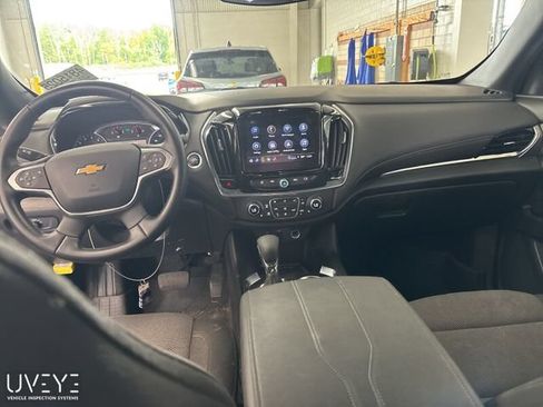 Used 2023 Chevrolet Traverse LT w/ LPO, Floor Liner Package AWD/4WD image 4