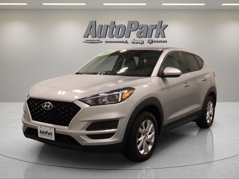 Used 2021 Hyundai Tucson SE FWD image 3