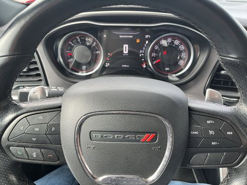 Used 2022 Dodge Challenger GT image 13