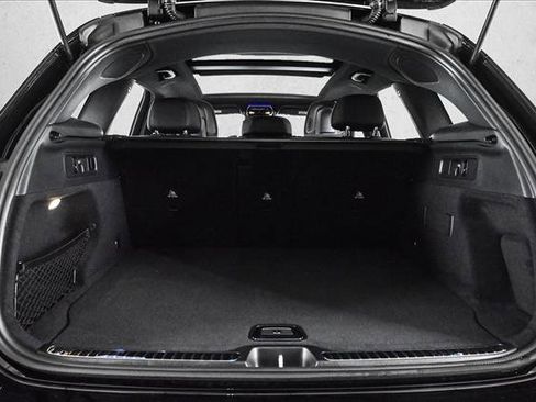 Certified 2025 Mercedes-Benz GLC 300 4MATIC image 6