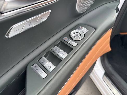 New 2026 Genesis GV80 2.5T Prestige AWD/4WD image 11