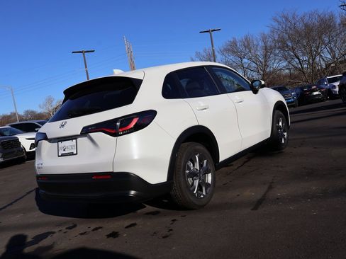 New 2026 Honda HR-V LX image 5