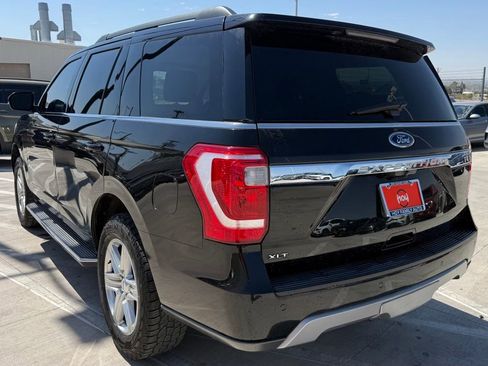 Used 2019 Ford Expedition XLT w/ Equipment Group 202A AWD/4WD image 7