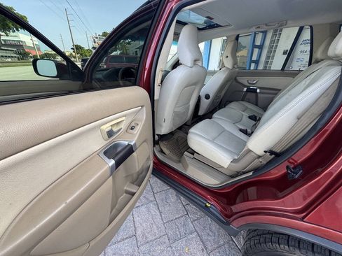 Used 2011 Volvo XC90 3.2 FWD image 32
