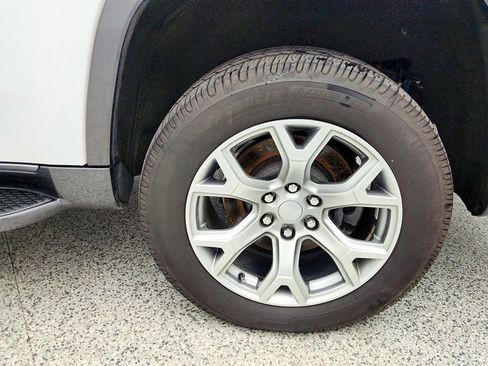 Used 2022 Jeep Wagoneer Series II w/ Convenience Group I image 9