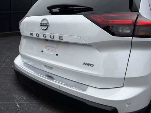 New 2026 Nissan Rogue SV w/ Cold Weather Package AWD/4WD image 50