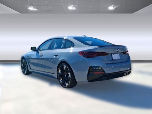 New 2026 BMW M440i w/ Premium Package image 3