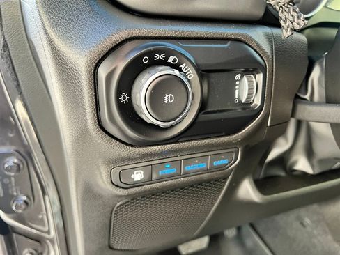 Used 2023 Jeep Wrangler Unlimited Rubicon 4xe image 29