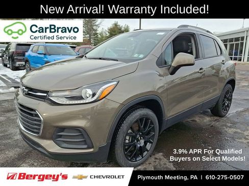 Used 2022 Chevrolet Trax LT w/ Sport Edition image 1
