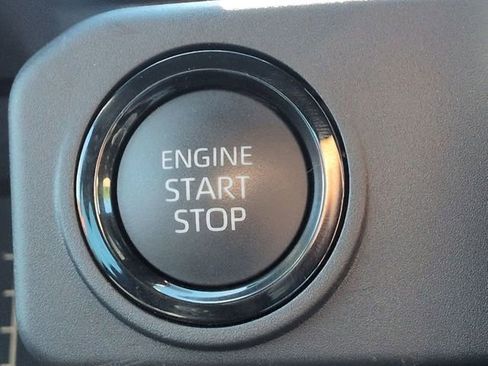 Certified 2026 Toyota Tacoma SR AWD/4WD image 18