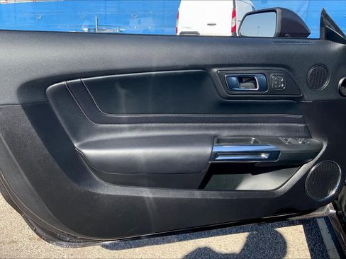 Used 2022 Ford Mustang GT Premium w/ Equipment Group 401A image 19