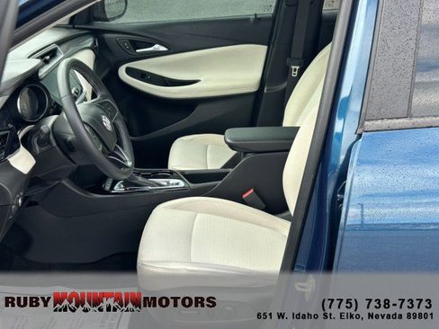 Used 2021 Buick Encore GX Preferred w/ Cold Weather Comfort Package AWD/4WD image 11