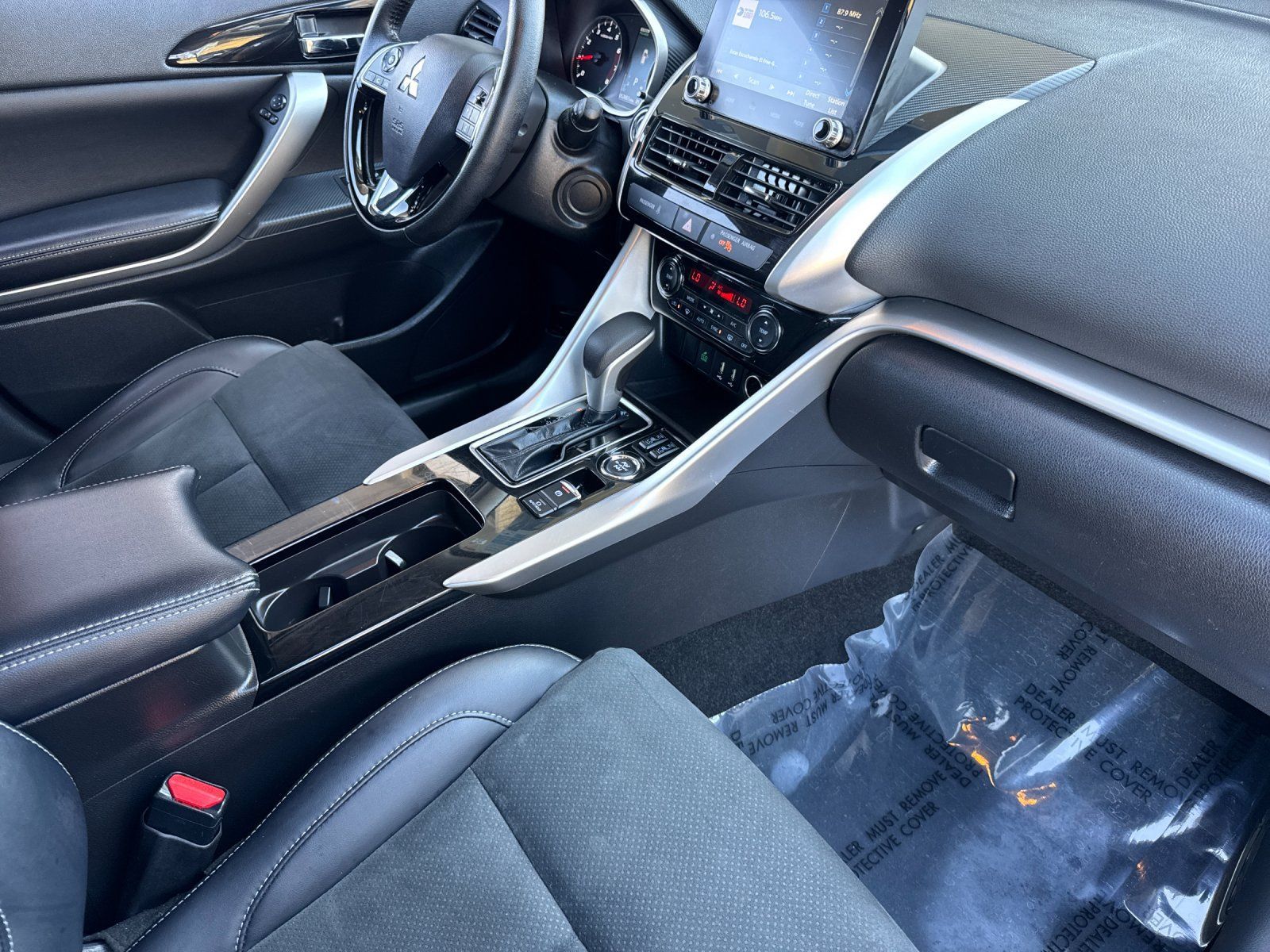 Used 2024 Mitsubishi Eclipse Cross SE AWD/4WD image 15