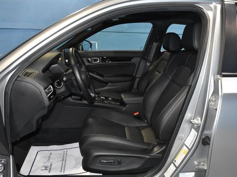 Used 2025 Honda Civic Sport Touring image 7