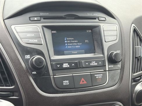 Used 2014 Hyundai Tucson SE image 28