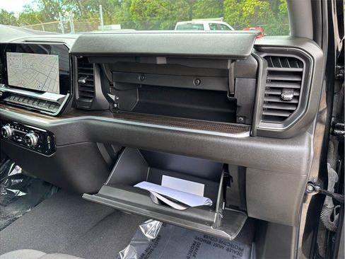 Used 2025 GMC Sierra 1500 4x4 Double Cab Elevation image 44
