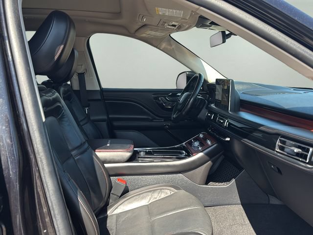Used 2023 Lincoln Aviator Reserve w/ Equipment Group 201A AWD/4WD image 10