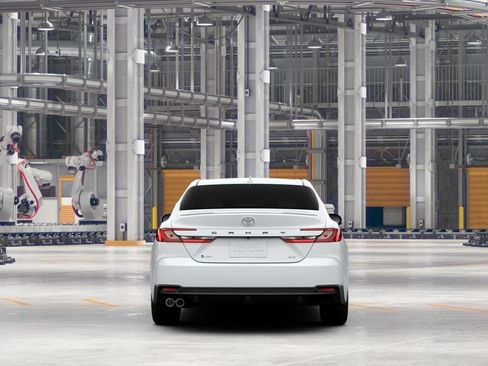 New 2026 Toyota Camry SE FWD image 8