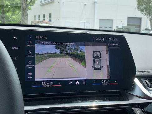 Used 2025 BMW X1 xDrive28i w/ Technology Package image 31