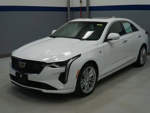 Used 2023 Cadillac CT4 Premium Luxury image 1