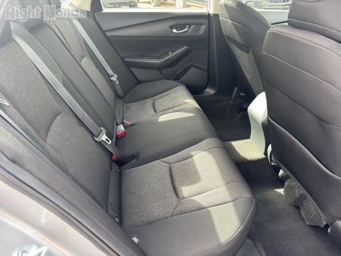 Used 2024 Honda Accord EX image 13