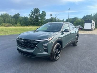 New 2026 Chevrolet Trax LT w/ Driver Confidence Package