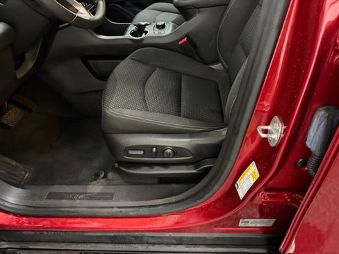 Certified 2023 GMC Terrain SLE w/ Driver Convenience Package image 27