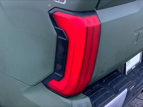 Used 2022 Toyota Tundra SR5 image 28