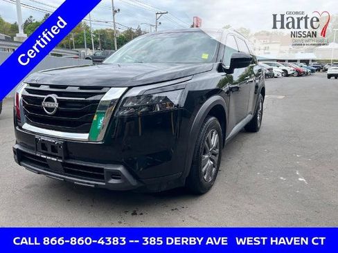 Certified 2025 Nissan Pathfinder SV AWD/4WD image 1