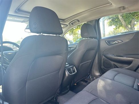 Used 2024 Chevrolet Malibu LT image 27