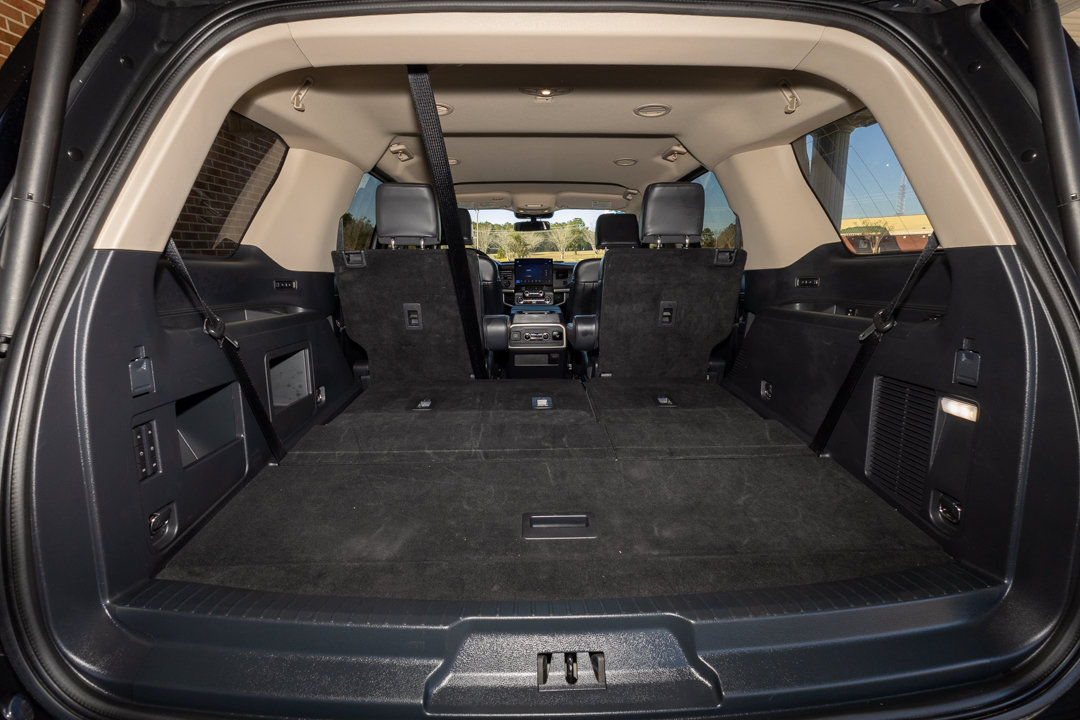 Used 2024 Ford Expedition XLT AWD/4WD image 30