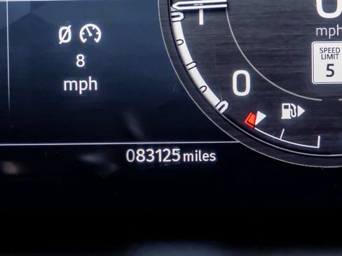 Used 2023 Land Rover Defender 110 X AWD/4WD image 19