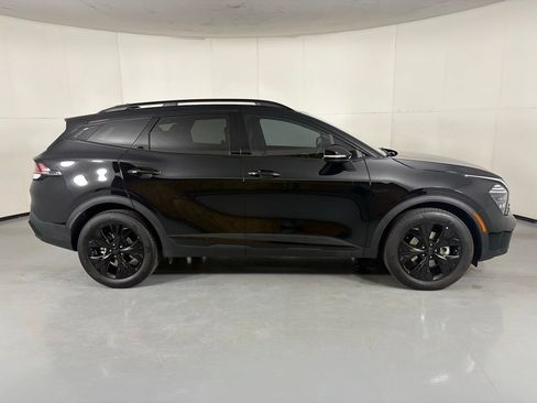 Used 2025 Kia Sportage X-Line w/ Premium Package AWD/4WD image 9
